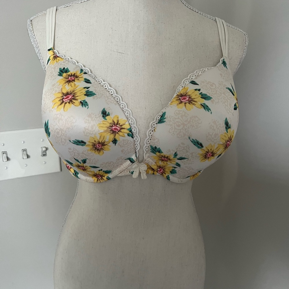 Victoria's Secret Yellow and Green Floral Bra with Underwire Support